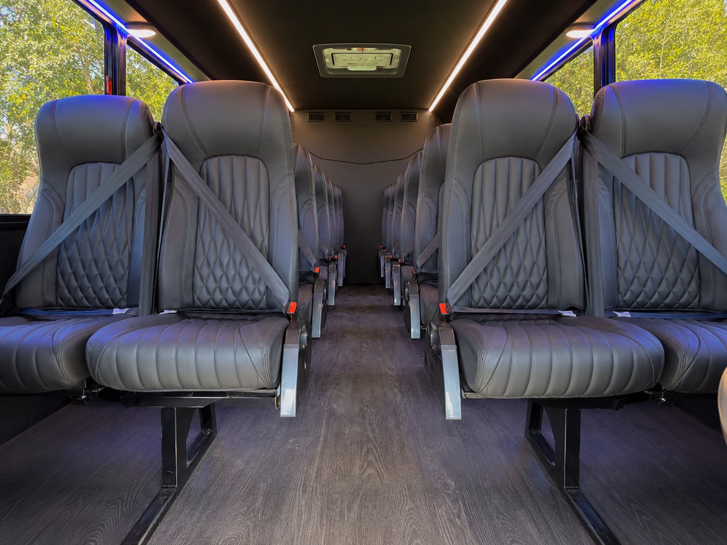 airport transfer buses for manchester wedding guests