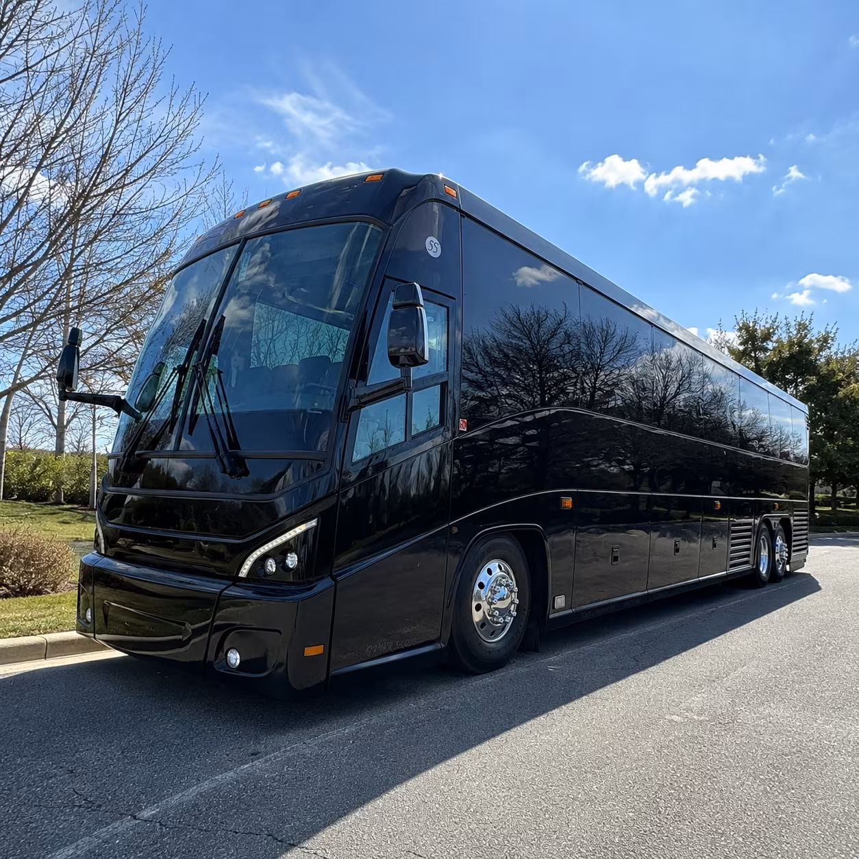 boston logan airport bus rentals for manchester and southern new hampshire groups