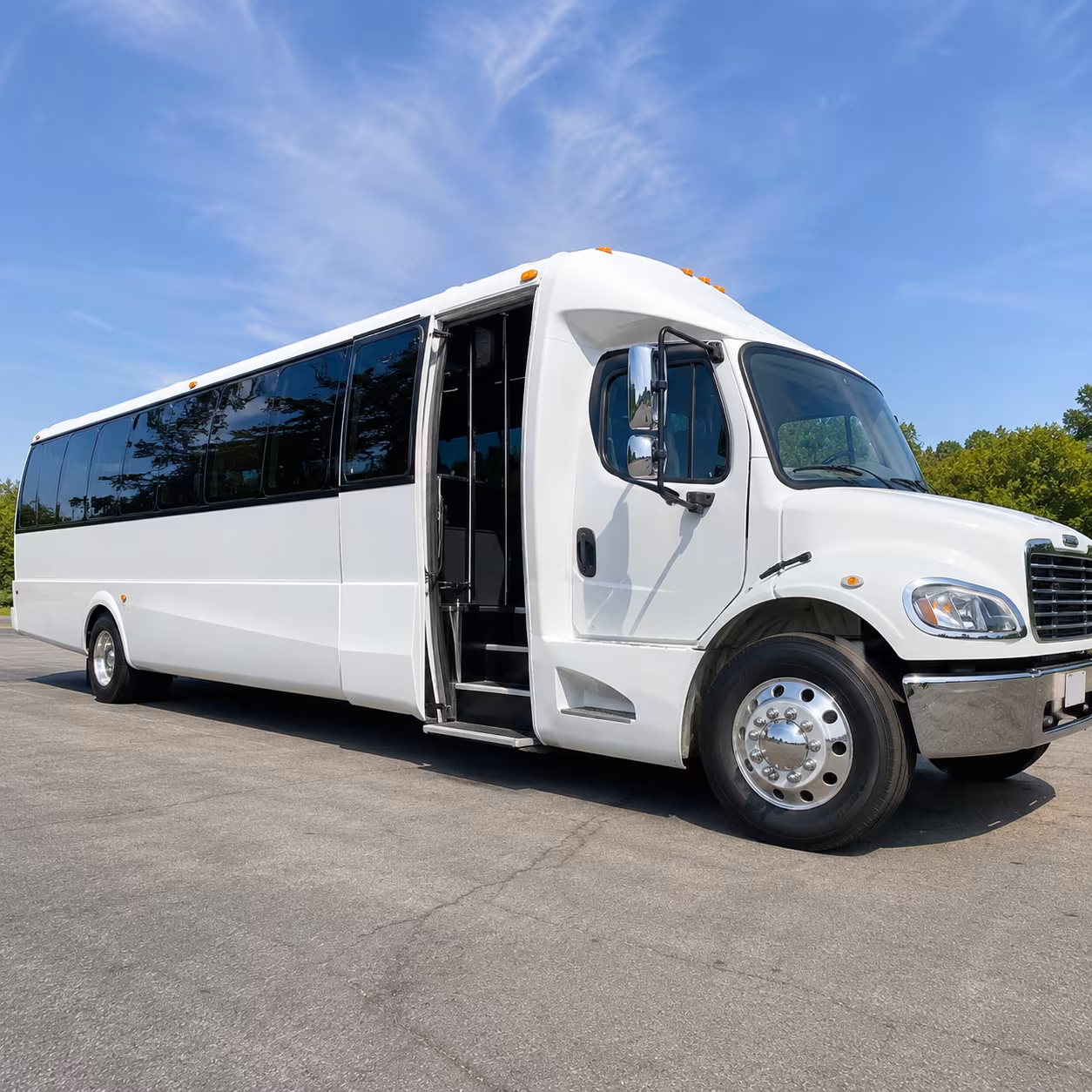 charter buses for concerts and live events at snhu arena