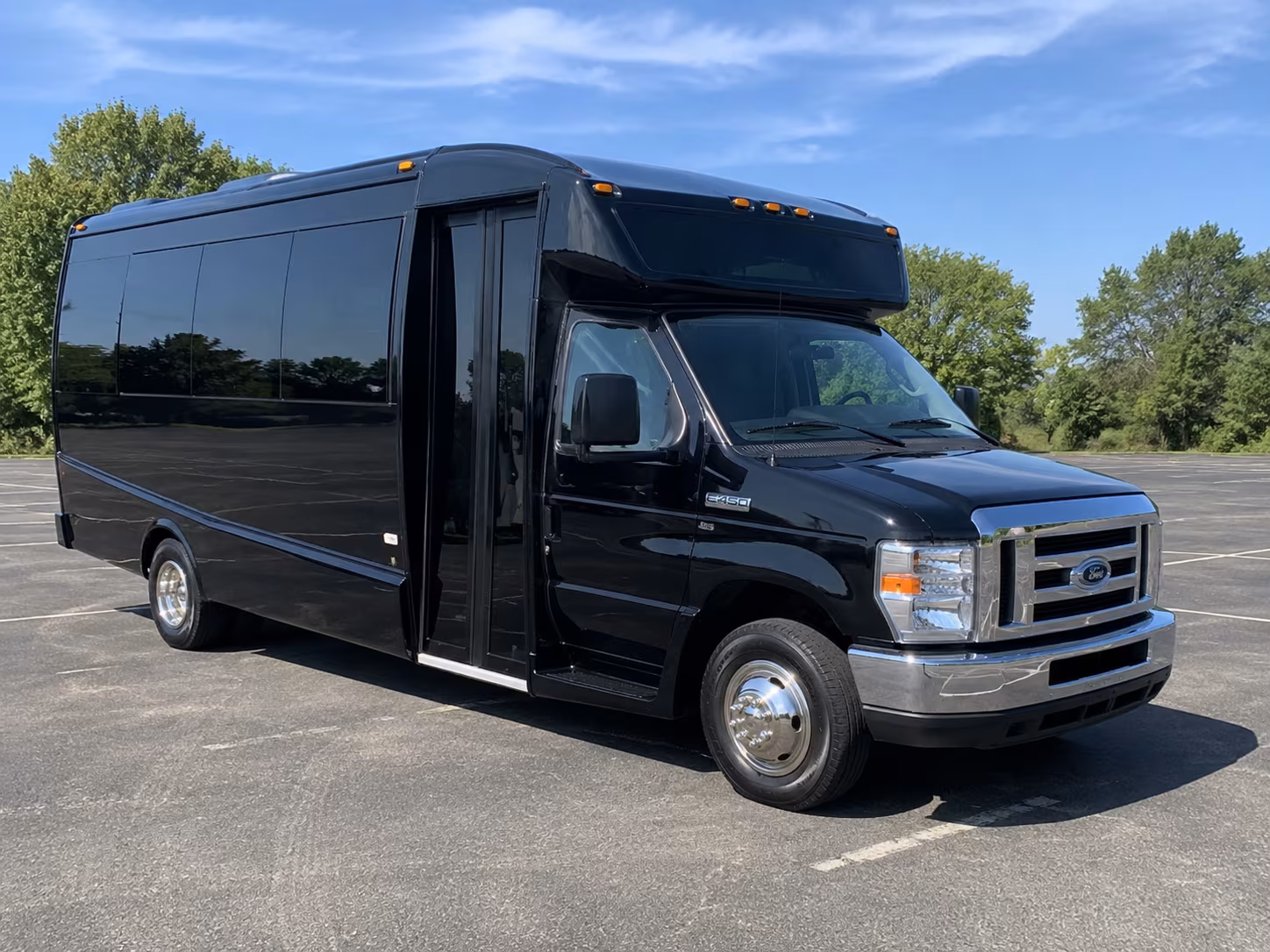field trip bus rentals for manchester performing arts and cultural destinations