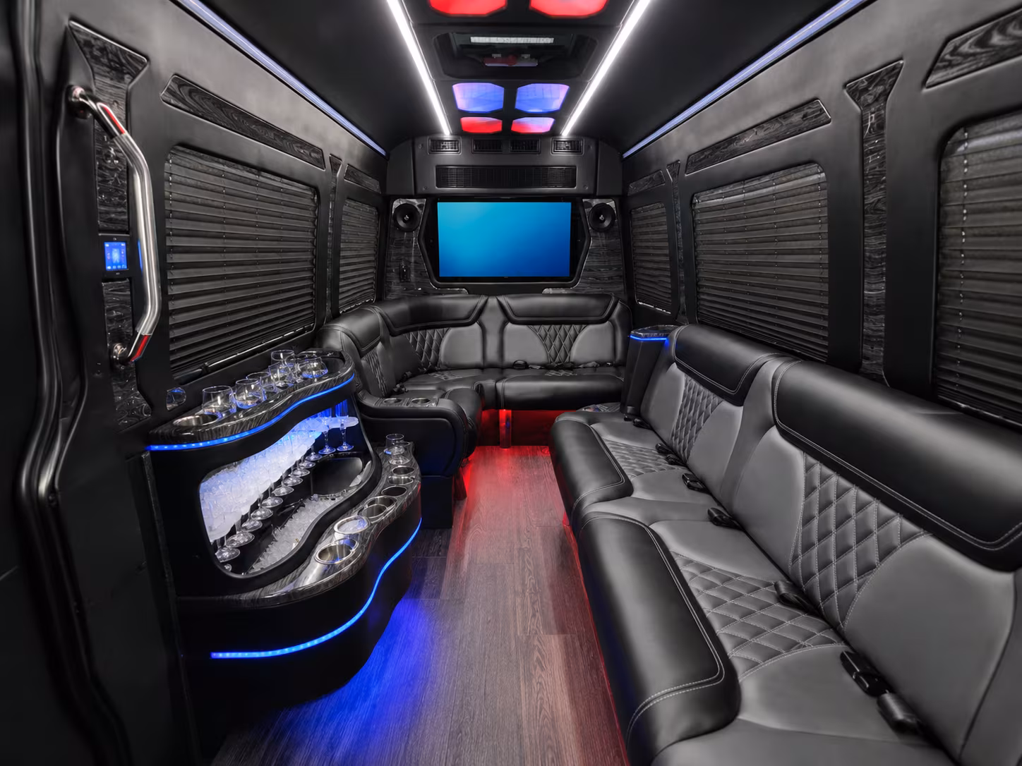 long distance bus rentals from manchester for college groups and campus tours