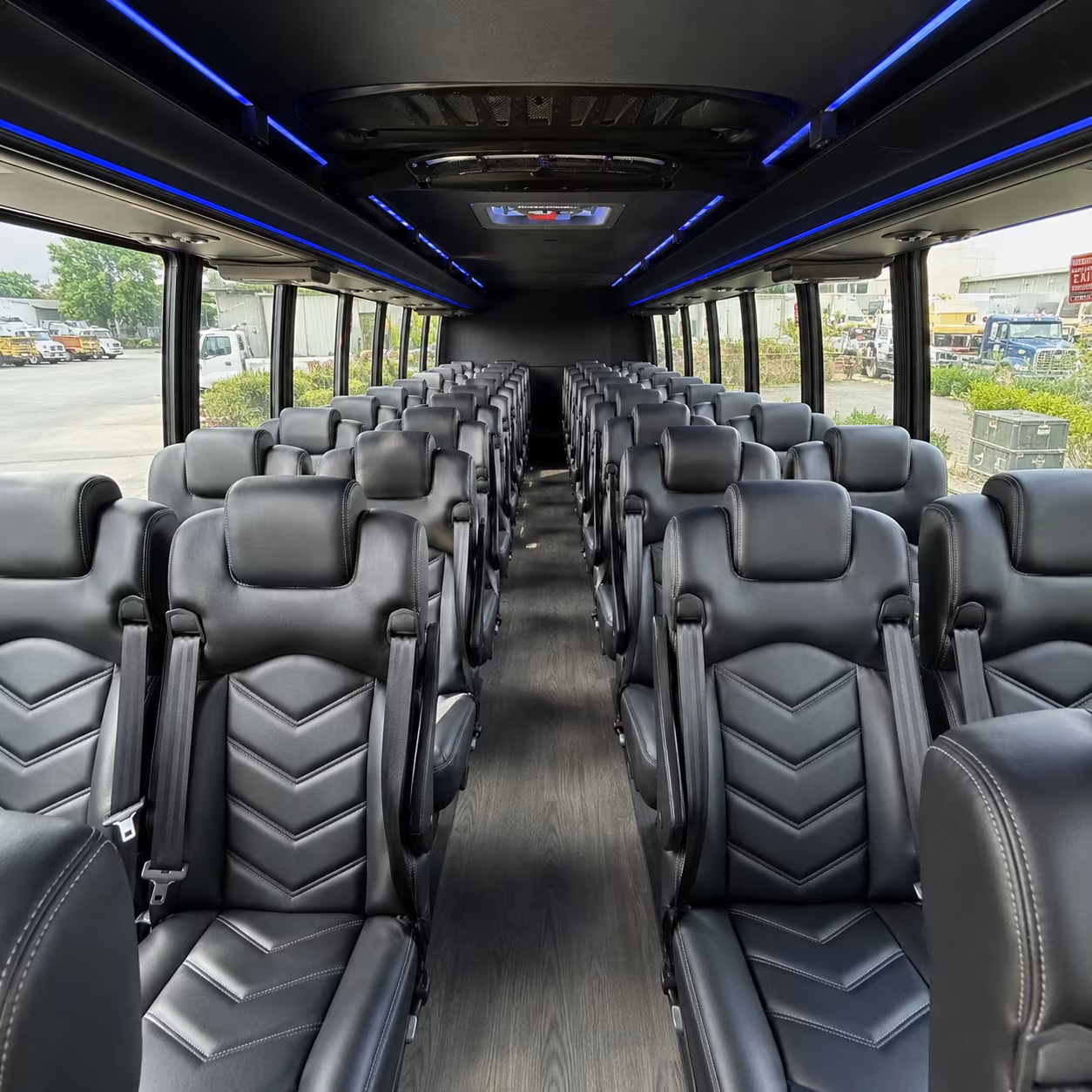 minibus rentals for small group wine tours through southern new hampshire