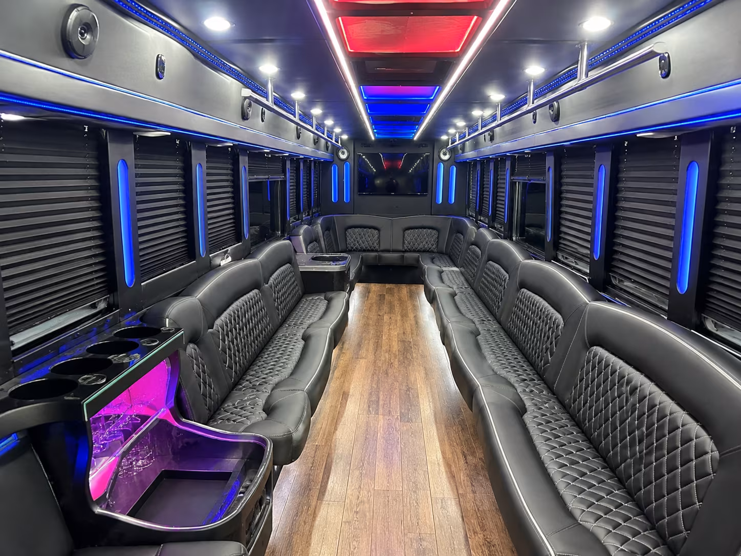 party buses for unh wildcats games and college sporting events