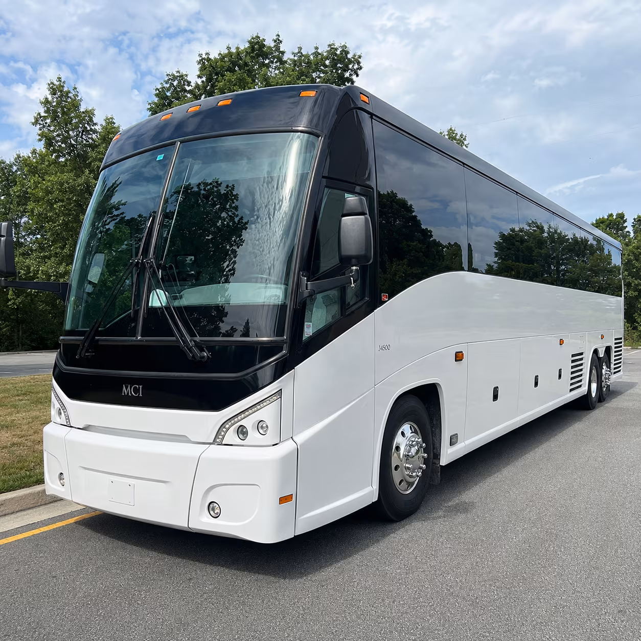 shuttle buses for manchester s warehouse and manufacturing groups